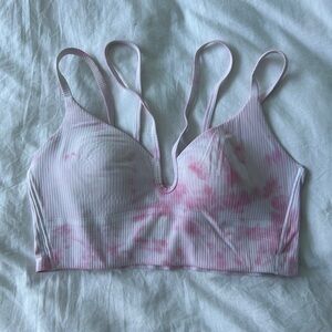 Lululemon sports bra size 8